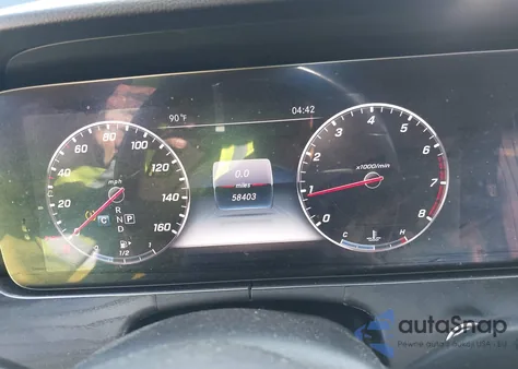 2020 Mercedes-Benz E 350 from USA, damaged, VIN W1KZF8DB4LA833563